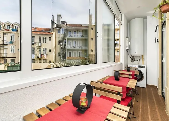 Affittacamere Groovy M2 R3 - Amazing Double With En-suite Bathroom Lisbona