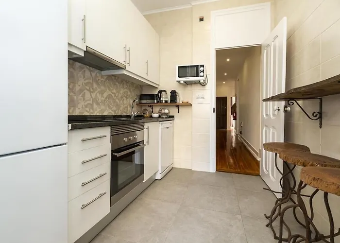 Groovy M2 R3 - Amazing Double With En-suite Bathroom Lisboa