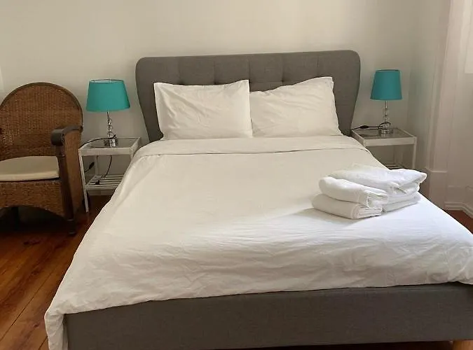 Groovy M2 R3 - Amazing Double With En-suite Bathroom Gæstehus Lisboa